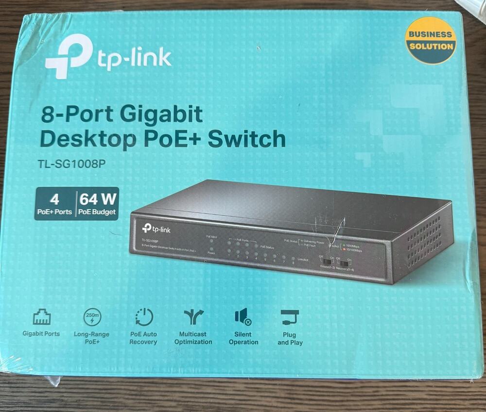 TP-LINK TL-SG1008P 8-Port Gigabit Desktop Switch with 4-Port PoE+ (New in Box)